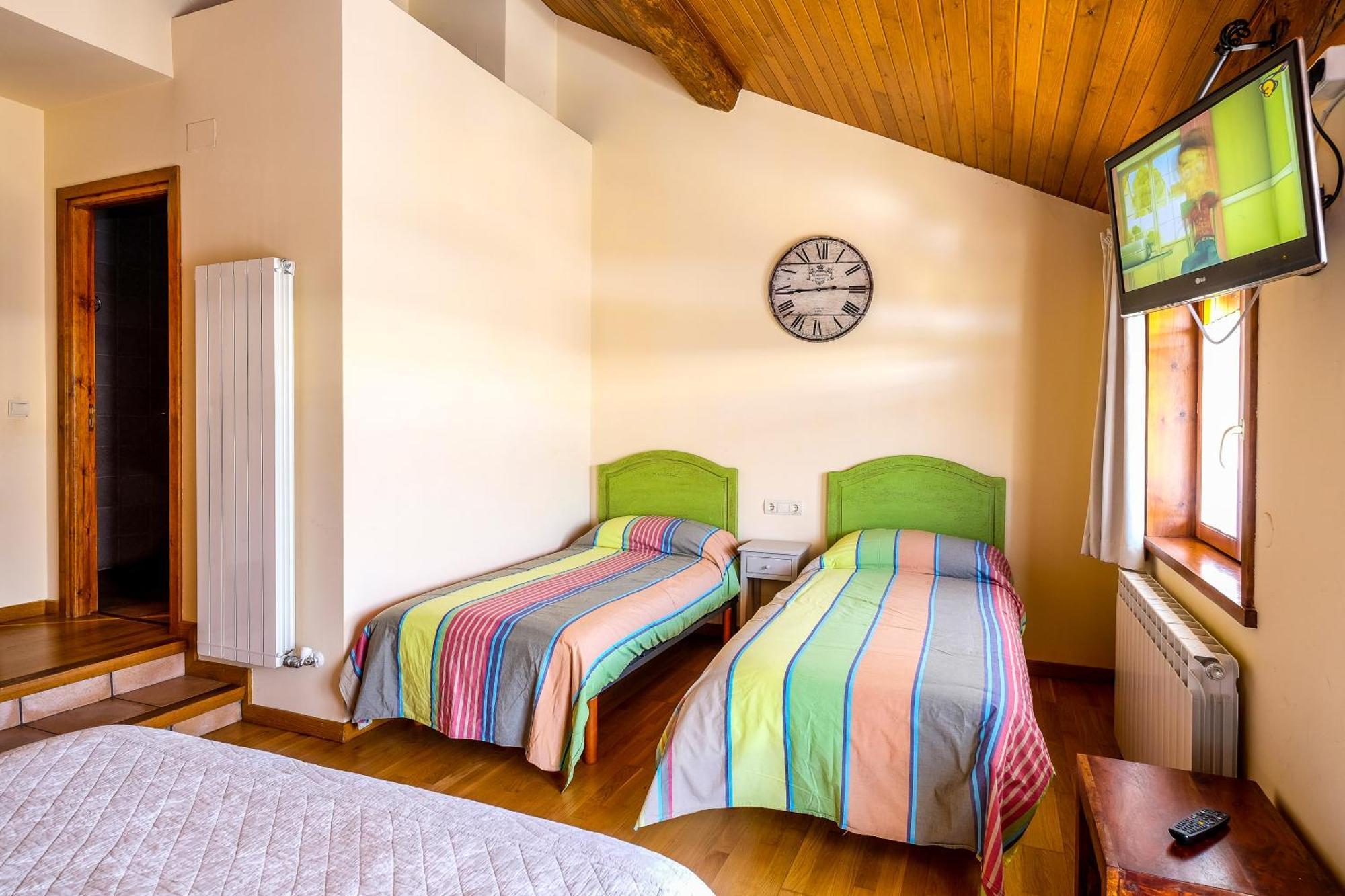 Cal Pascual Guest House Les Pereres ภายนอก รูปภาพ